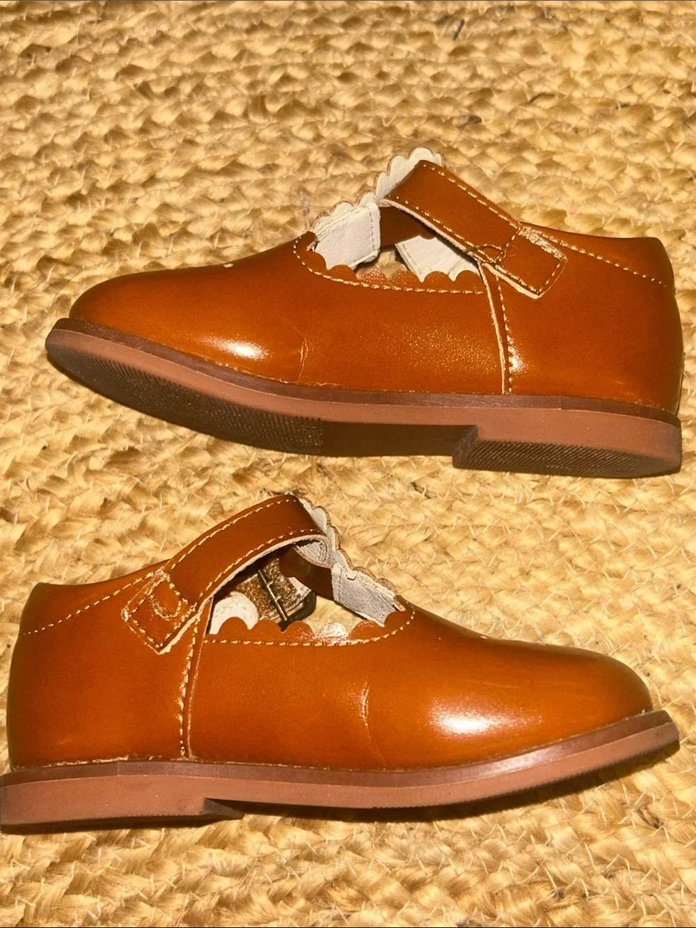 Felix & Eloise Girls' Tan Leather Mary Jane Dress Shoes